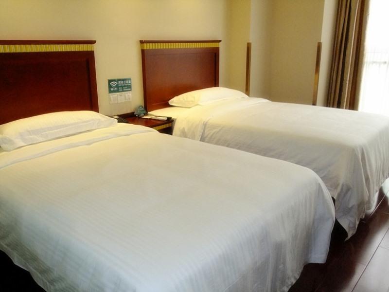 Greentree Inn Anhui Huaibei Renmin Road Business Hotel Экстерьер фото